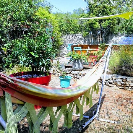 Bed and Breakfast Nimes En Garrigues Екстер'єр фото