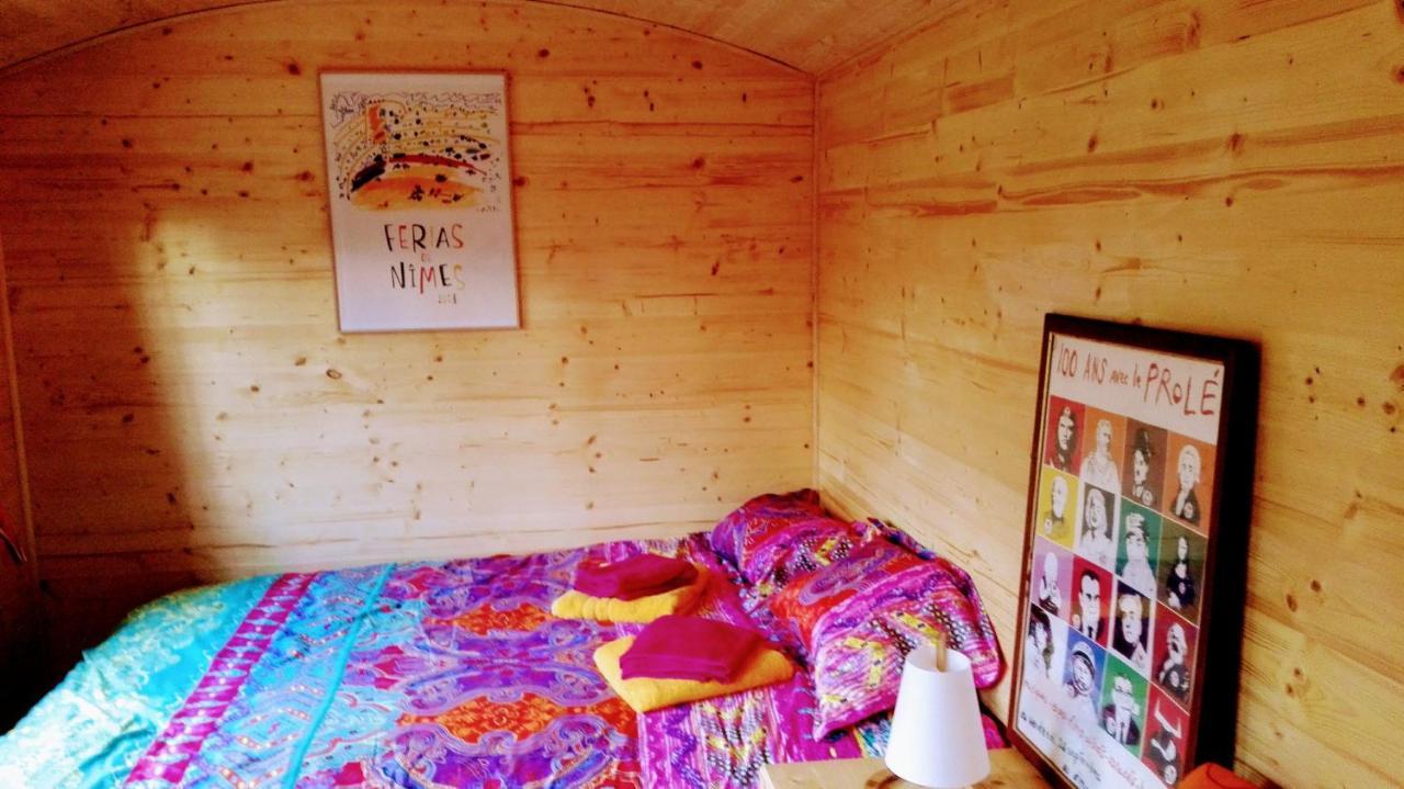 Bed and Breakfast Nimes En Garrigues Екстер'єр фото