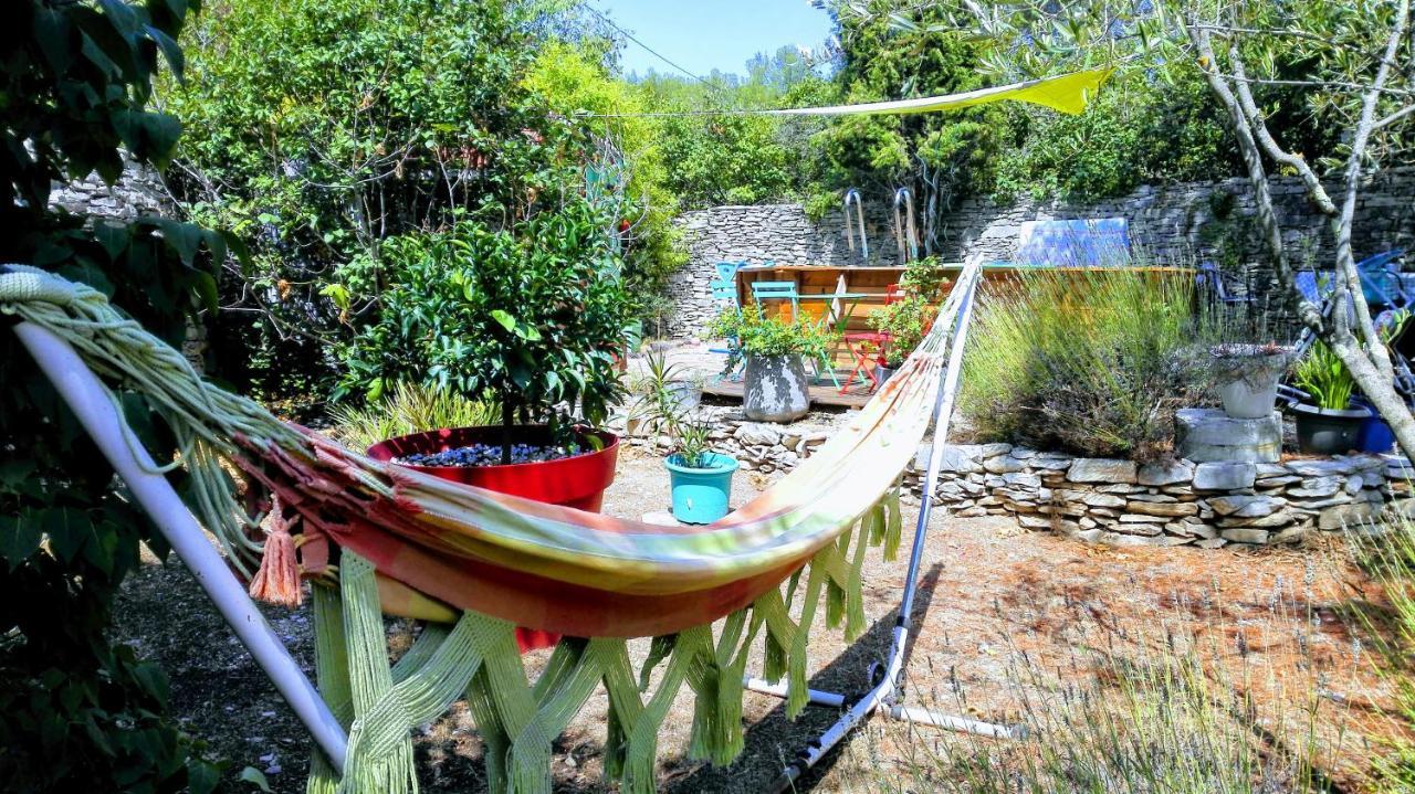 Bed and Breakfast Nimes En Garrigues Екстер'єр фото