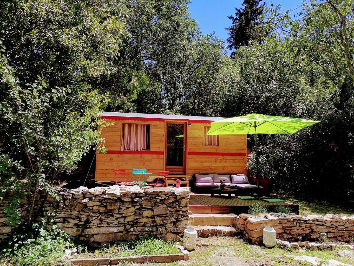Bed and Breakfast Nimes En Garrigues Екстер'єр фото