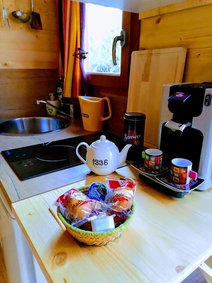 Bed and Breakfast Nimes En Garrigues Екстер'єр фото