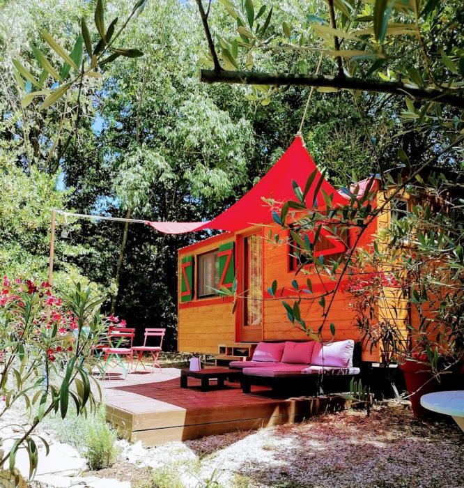Bed and Breakfast Nimes En Garrigues Екстер'єр фото